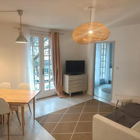 De Luchon Hyper Centre *